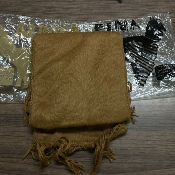 Capchatex Alpaca Scarf with Fringe from Peru - 9" x 70" - 3 Options Avail. - NEW - Picture 13 of 16